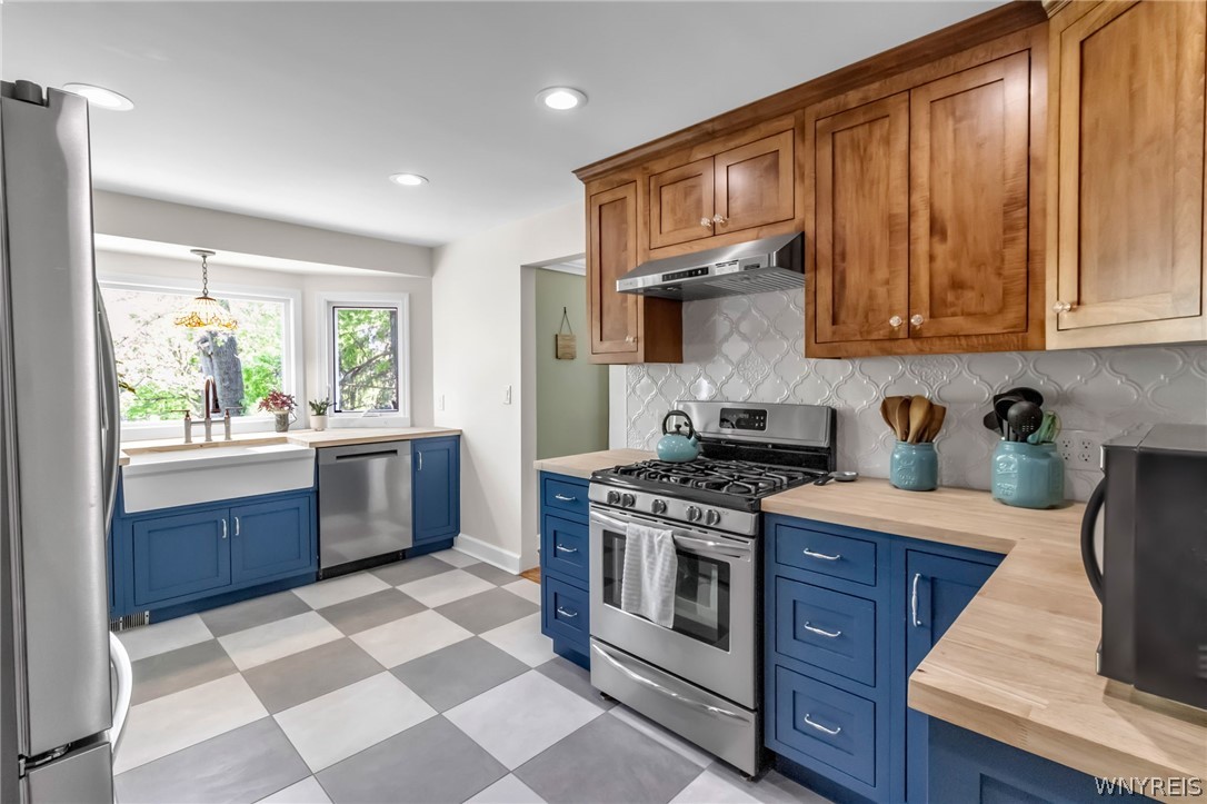 10056 Greiner Road Clarence, NY 14031 - Photo 16 of 45
