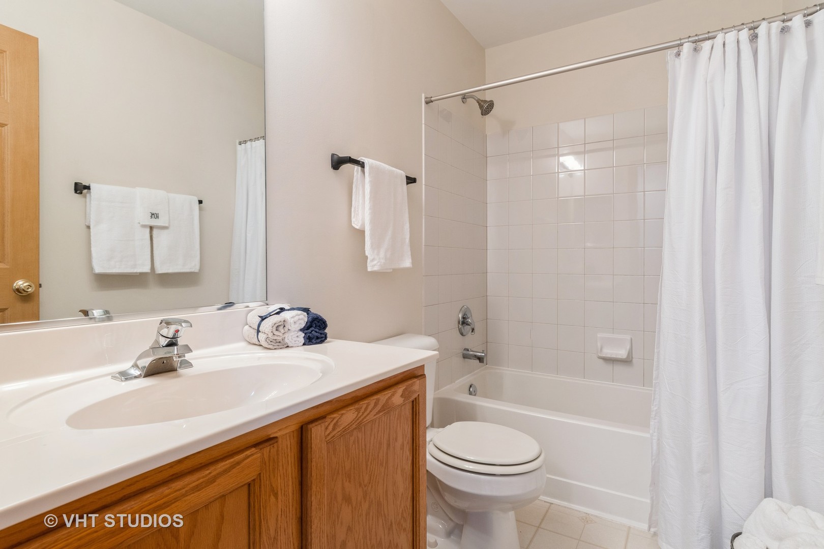 2476 Oneida Lane Naperville, IL 60563 - Photo 17 of 23