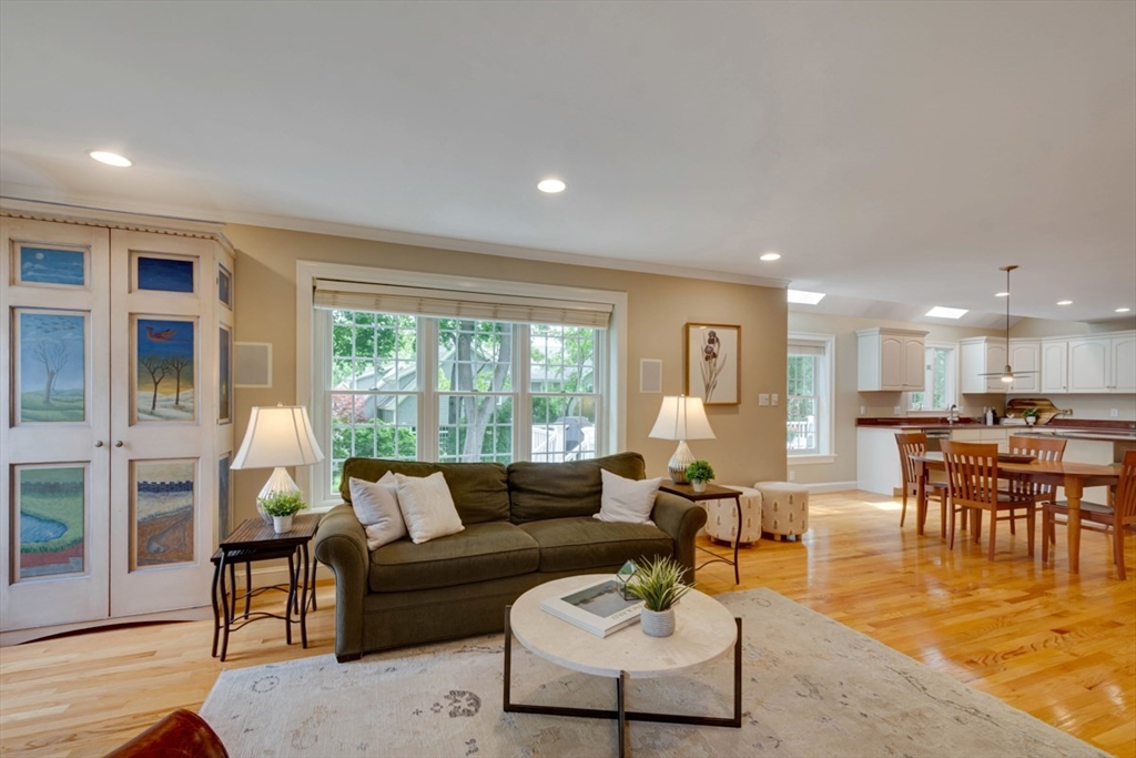 96 Richdale Road Needham, MA 02494 - Photo 18 of 41