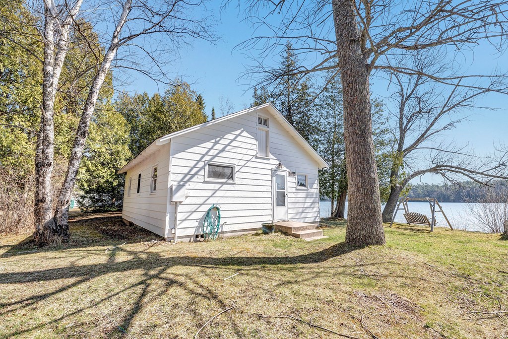 464 Europe Lake Road Ellison Bay, WI 54210 - Photo 6 of 44