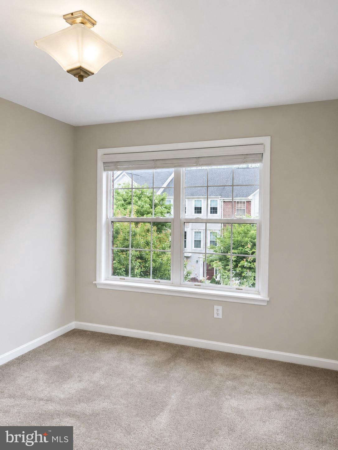 4658 Buckhorn Ridge Fairfax, VA 22030 - Photo 14 of 32 Gallery Image 14