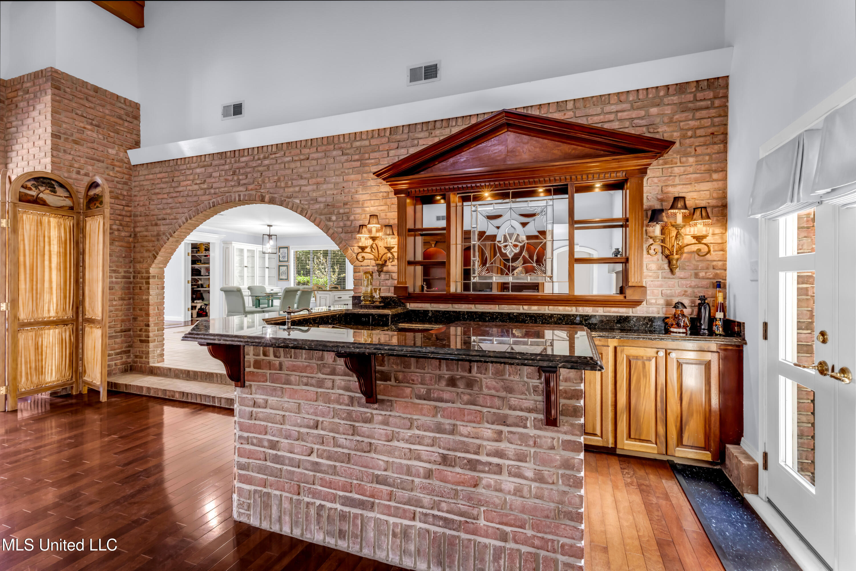 13613 Paraiso Road Ocean Springs, MS 39564 - Photo 12 of 58 13163ParaisoRd-16