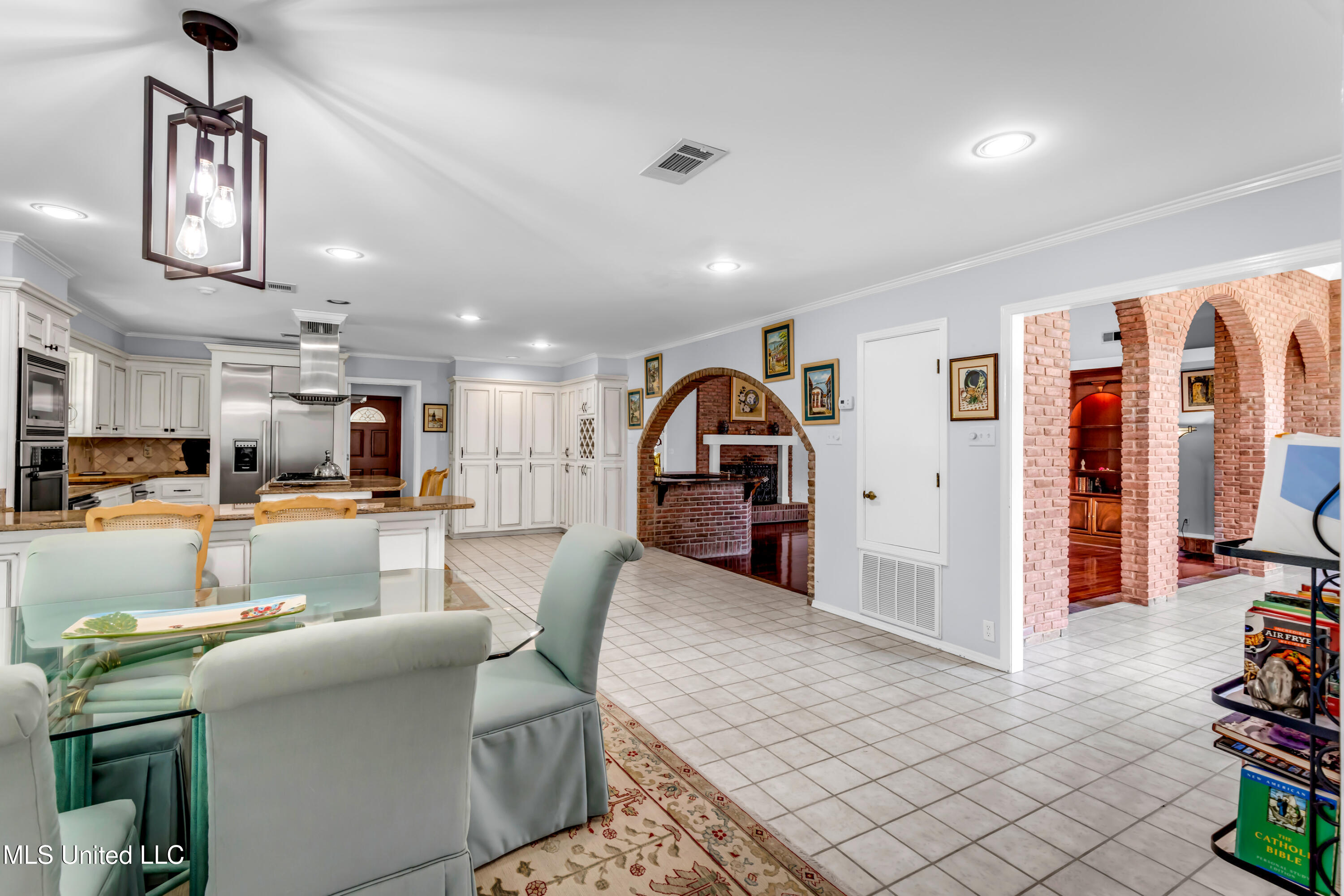 13613 Paraiso Road Ocean Springs, MS 39564 - Photo 20 of 58 13163ParaisoRd-24