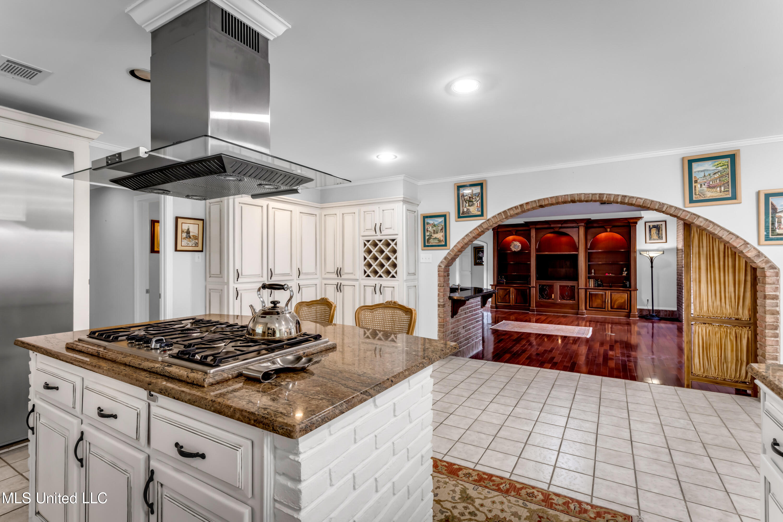 13613 Paraiso Road Ocean Springs, MS 39564 - Photo 27 of 58 13163ParaisoRd-31
