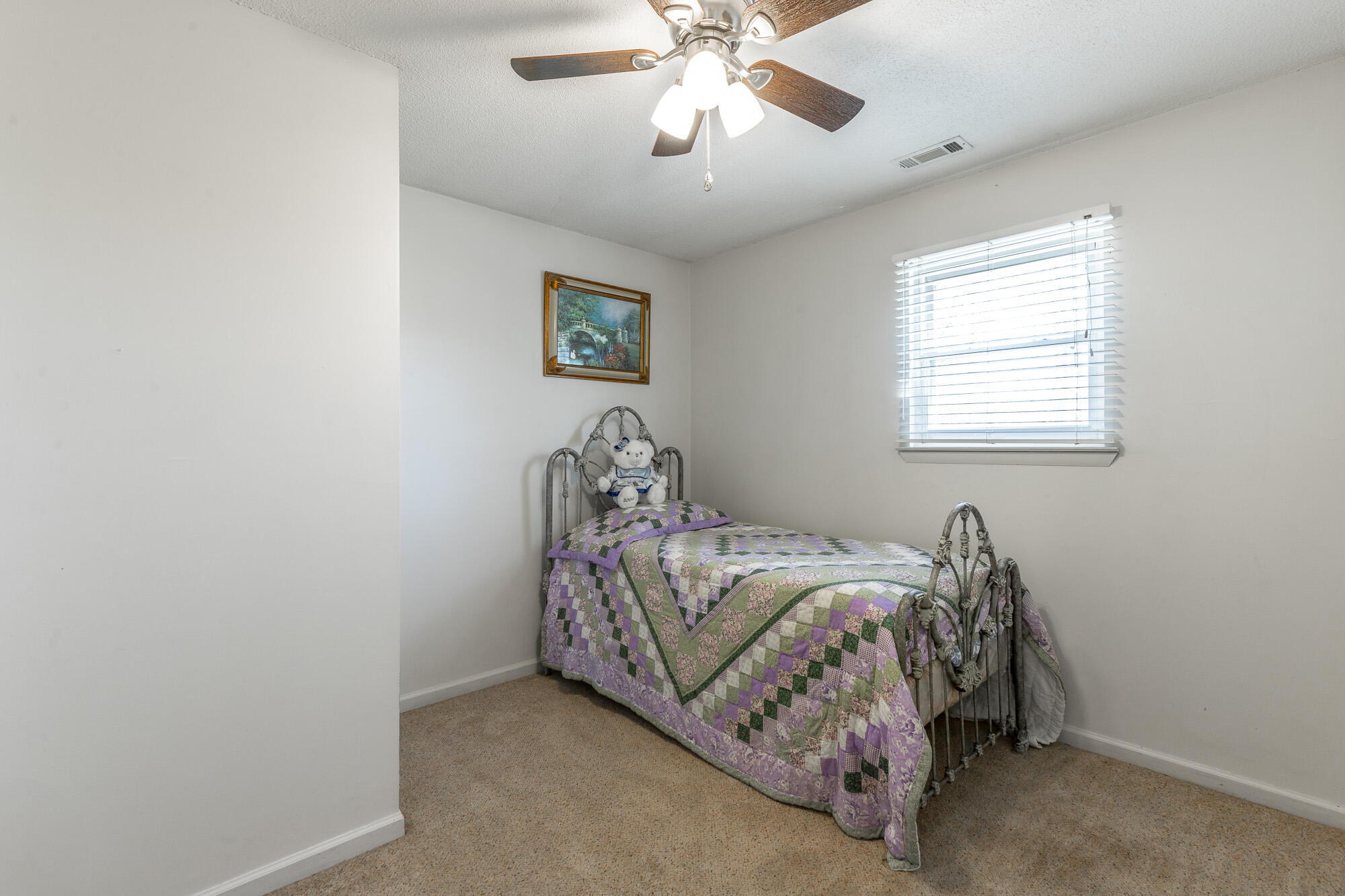 3885 Highway 41 Ringgold, GA 30736 - Photo 16 of 39 Bedroom