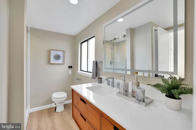 $460,000 | 650 Wharf Street Southwest, Unit Z01, Washington, DC 20024