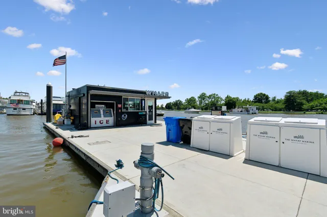 $460,000 | 650 Wharf Street Southwest, Unit Z01, Washington, DC 20024