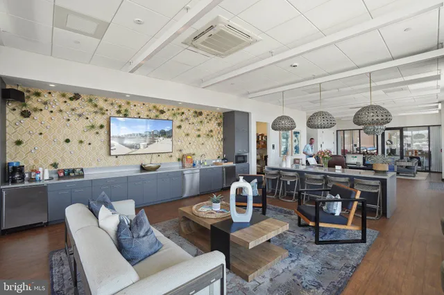 $460,000 | 650 Wharf Street Southwest, Unit Z01, Washington, DC 20024