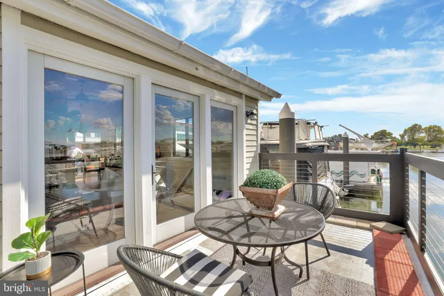 $460,000 | 650 Wharf Street Southwest, Unit Z01, Washington, DC 20024