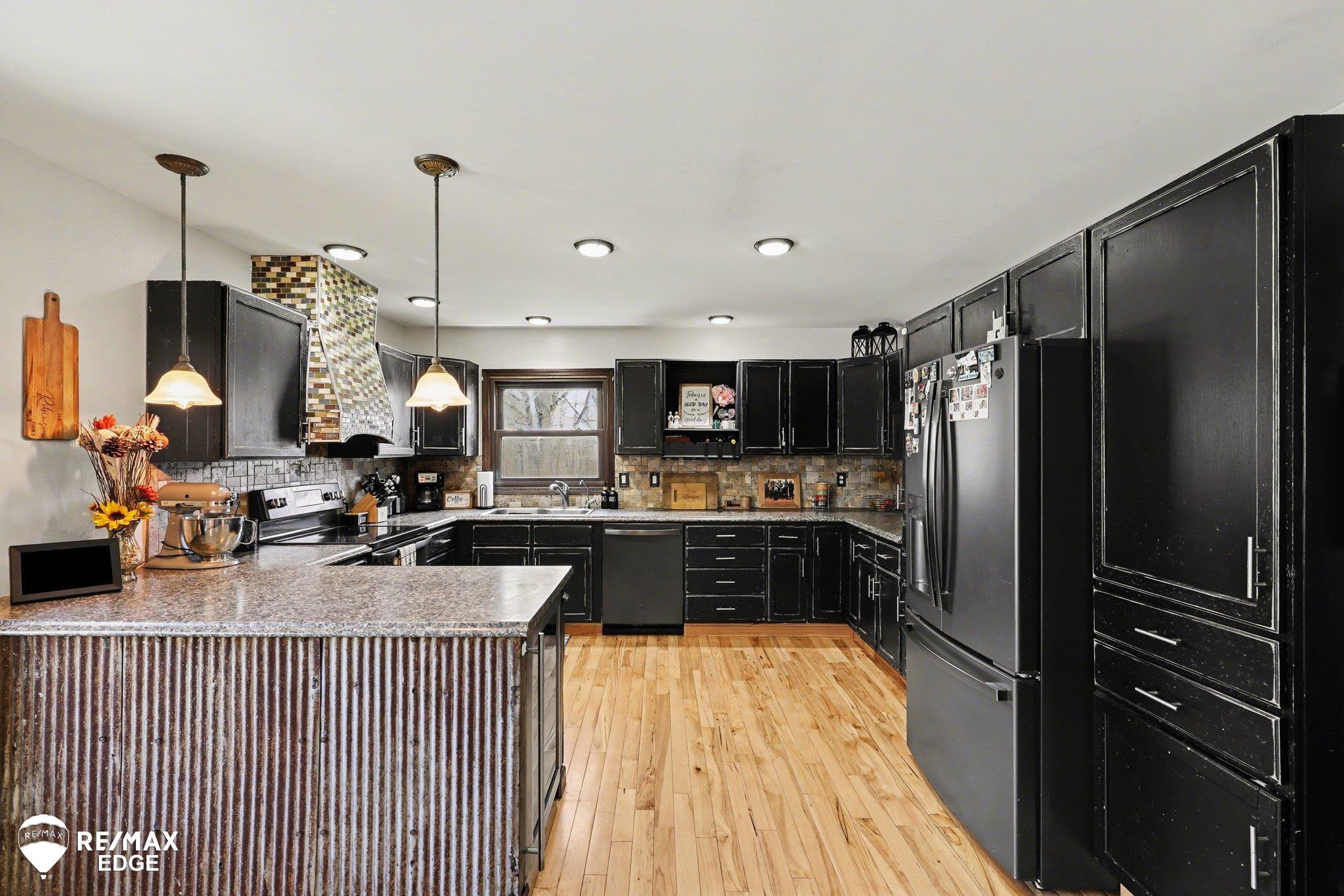 244 West Burnside Road Fostoria, MI 48435 - Photo 8 of 37 50205273-05345262-12e0-4bc9-8232-928ef17a0b22.JPG