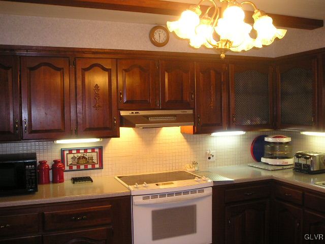1242 Seidersville Road Bethlehem, PA 18015 - Photo 8 of 13 Gallery Image 8