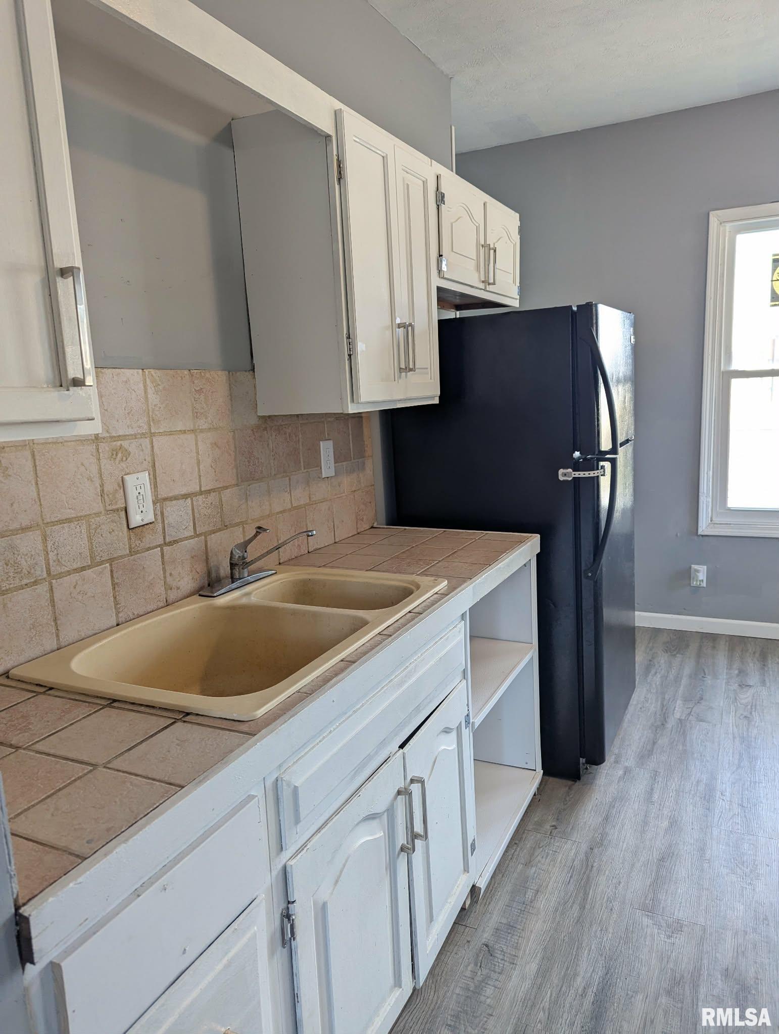 1301 Morton Avenue Springfield, IL 62702 - Photo 9 of 30 Gallery Image 9