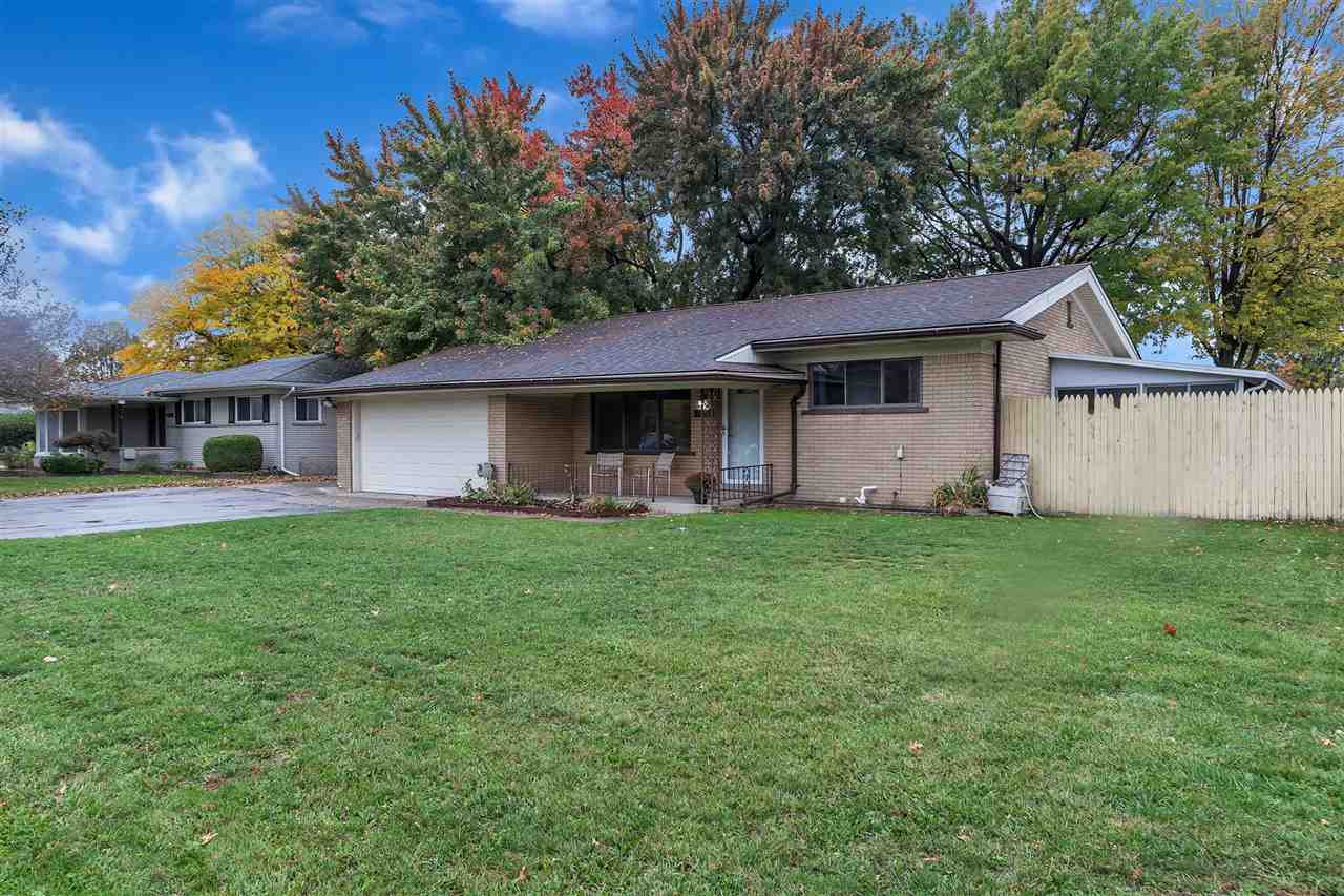 41641 Utica Road Sterling Heights, MI 48313 - Photo 4 of 26 50030598-3.JPG