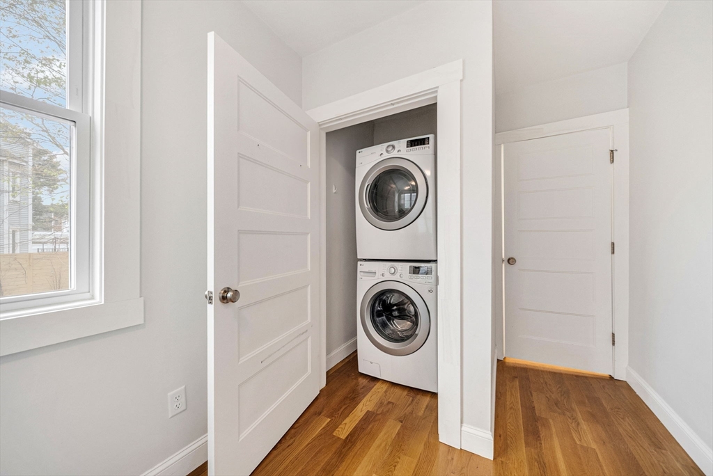 26 Hardwick Street, Unit 1 Cambridge, MA 02141 - Photo 13 of 18