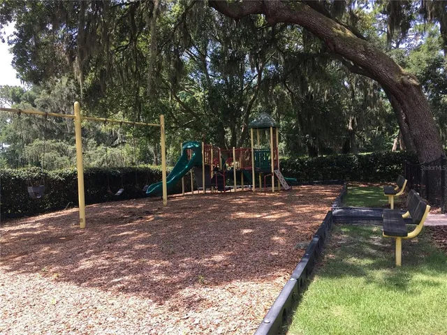 $2,400 | 33614 Campeon Court, Sorrento, FL 32776