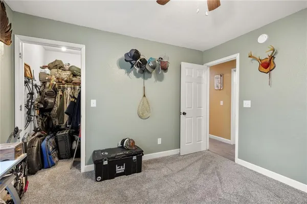 $232,000 | 900 Oak Terrace, Knob Noster, MO 65336
