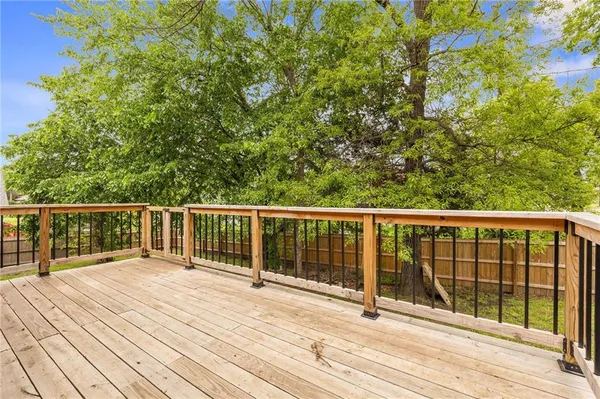 $232,000 | 900 Oak Terrace, Knob Noster, MO 65336