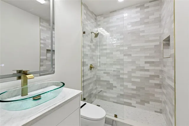 $1,950,000 | 4416 Rue Pl Pontchartrain, Kenner, LA 70065