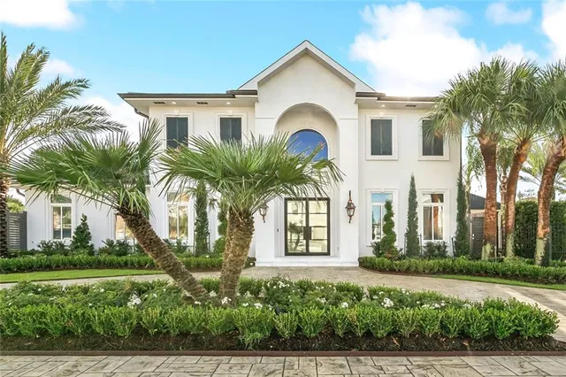 $1,950,000 | 4416 Rue Pl Pontchartrain, Kenner, LA 70065