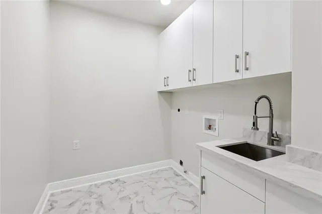 $1,950,000 | 4416 Rue Pl Pontchartrain, Kenner, LA 70065