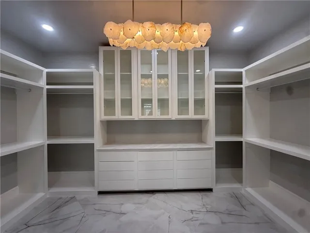 $1,950,000 | 4416 Rue Pl Pontchartrain, Kenner, LA 70065