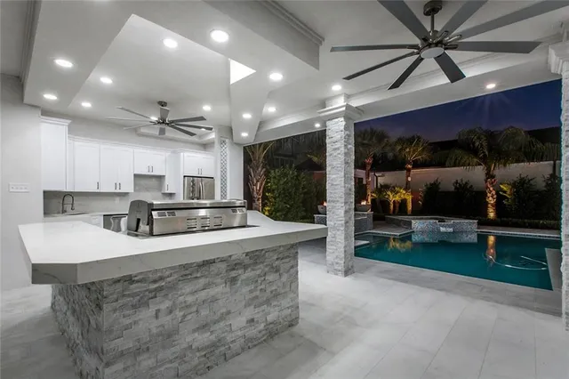 $1,950,000 | 4416 Rue Pl Pontchartrain, Kenner, LA 70065