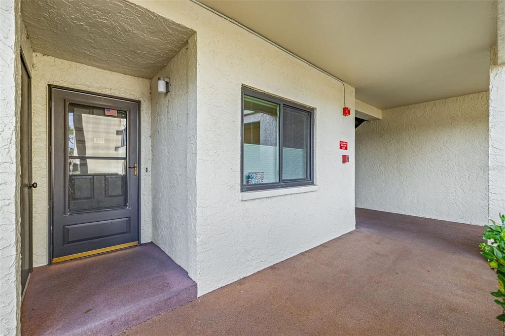 700 Starkey Road, Unit 311 Largo, FL 33771 - Photo 3 of 28 Gallery Image 3