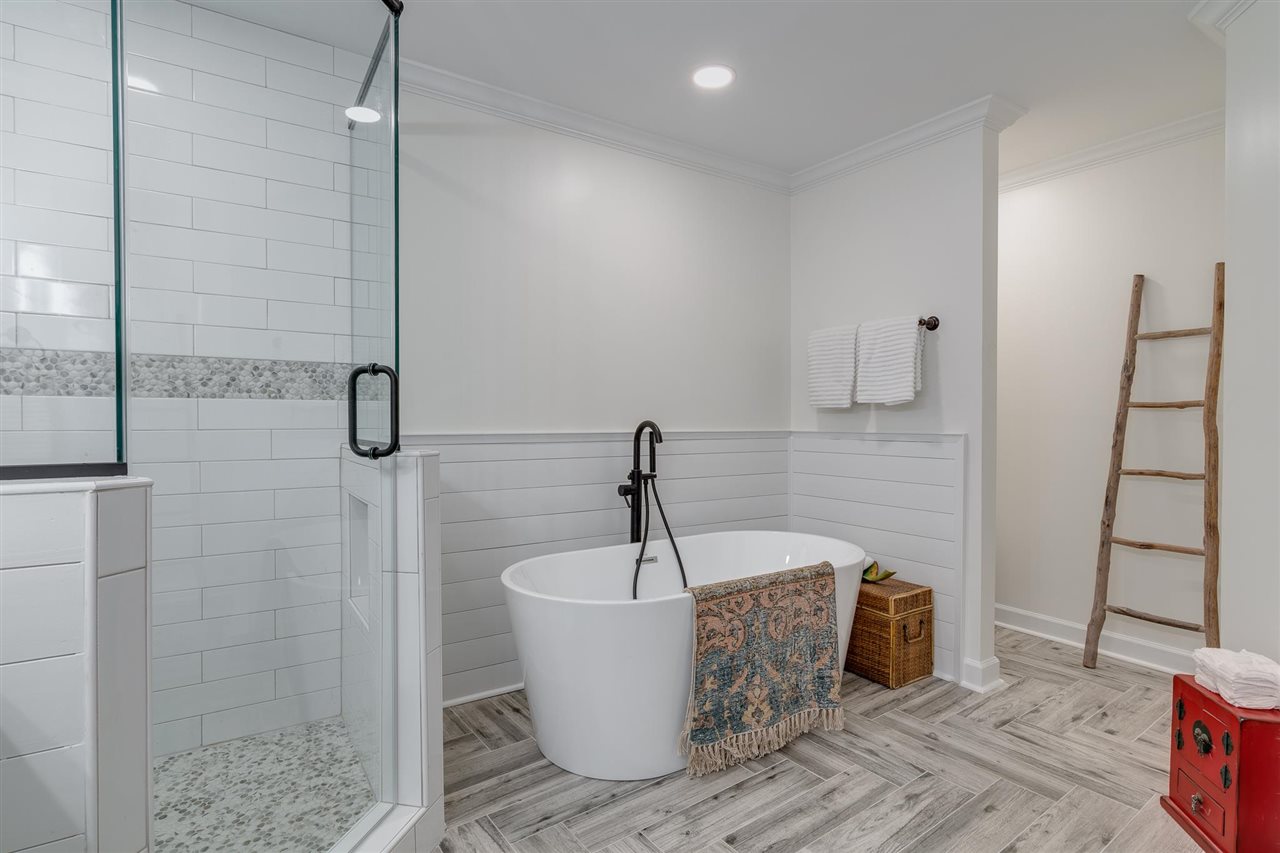 2300 Kirby Road Memphis, TN 38119 - Photo 17 of 25 Gallery Image 17