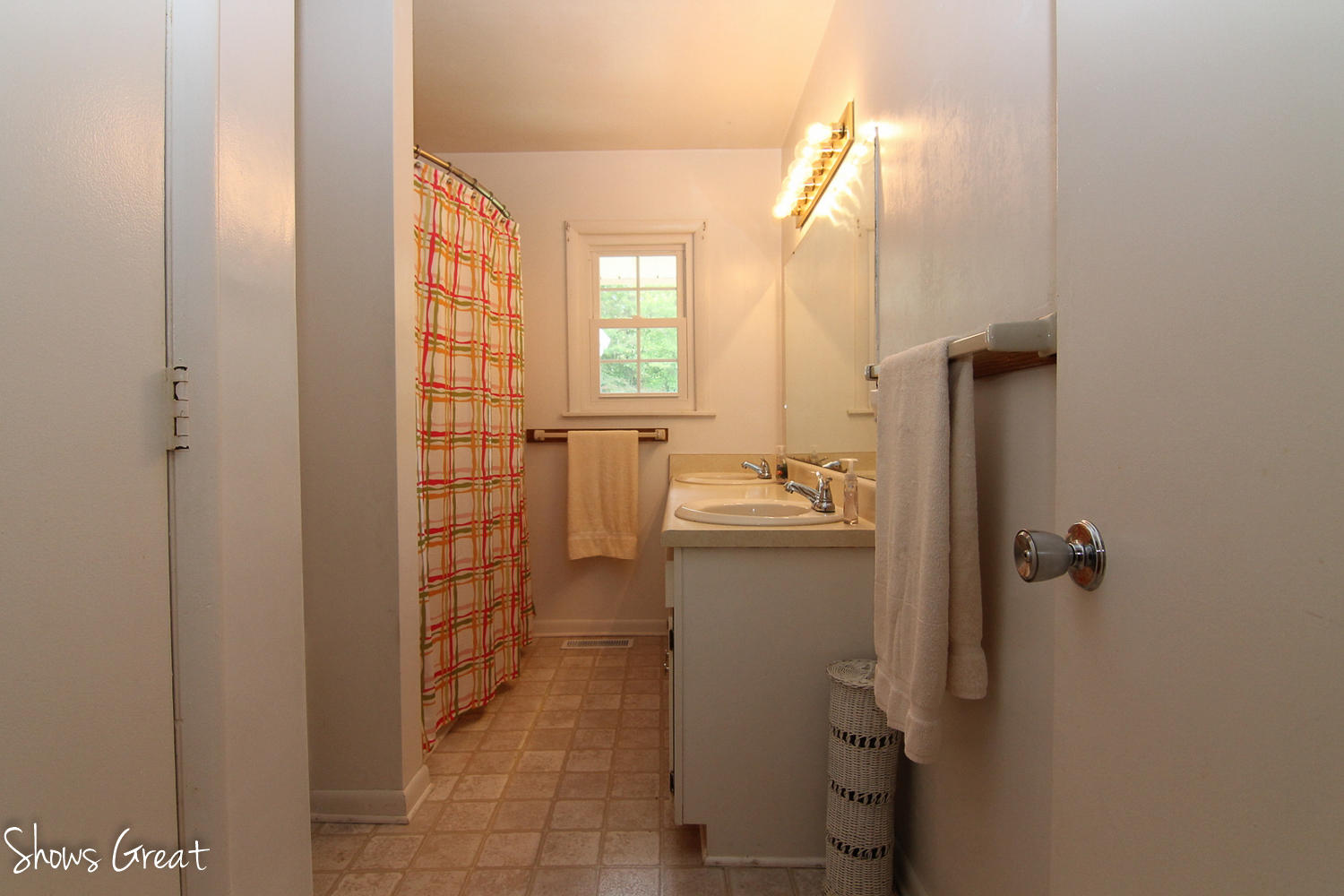 1201 Morris Road Goodview, VA 24095 - Photo 13 of 35 18-IMG_8236