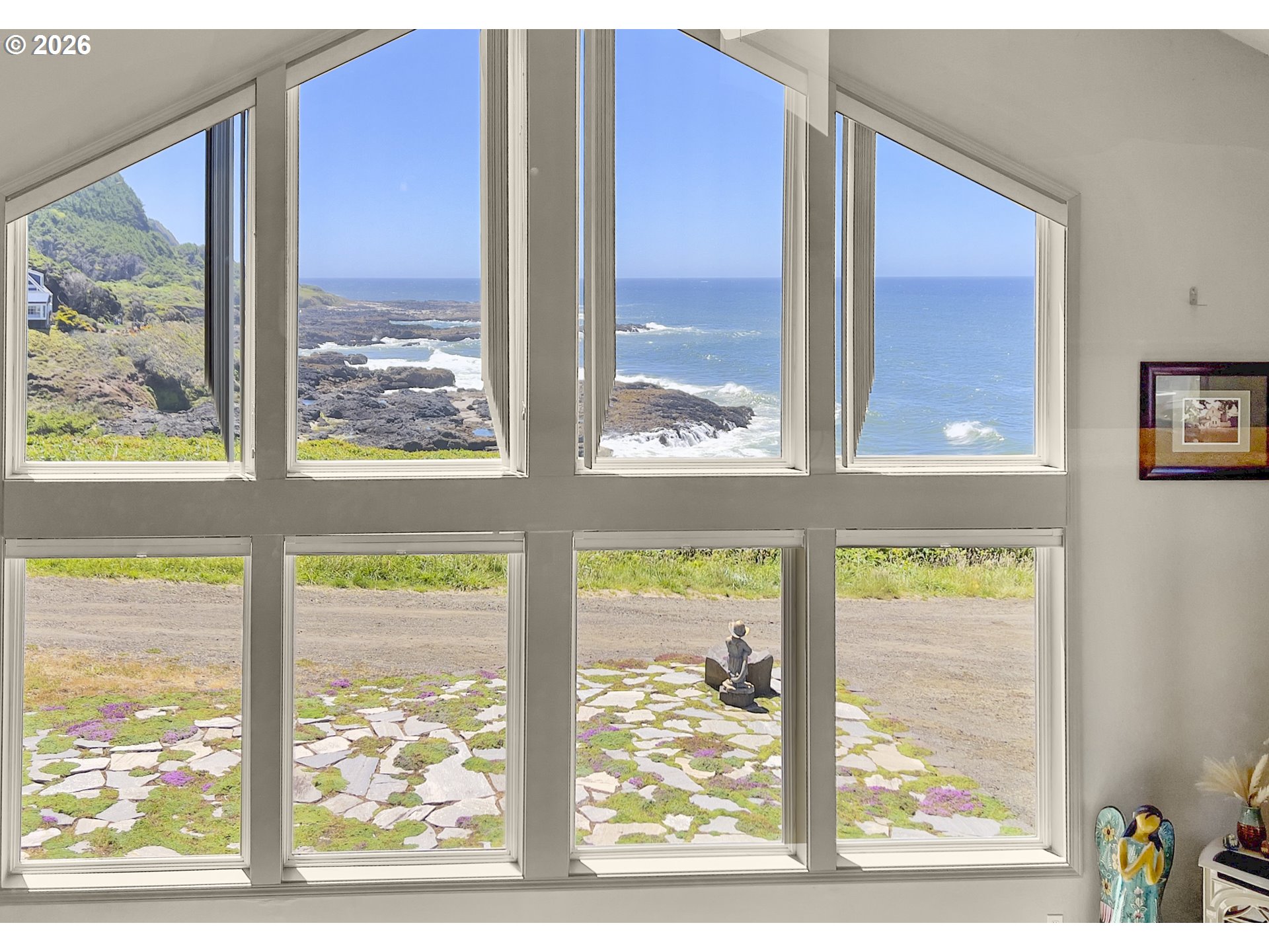 43 Windy Way Yachats, OR 97498 - Photo 11 of 40
