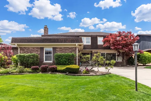 $695,000 | 7751 Arcadia Street, Morton Grove, IL 60053