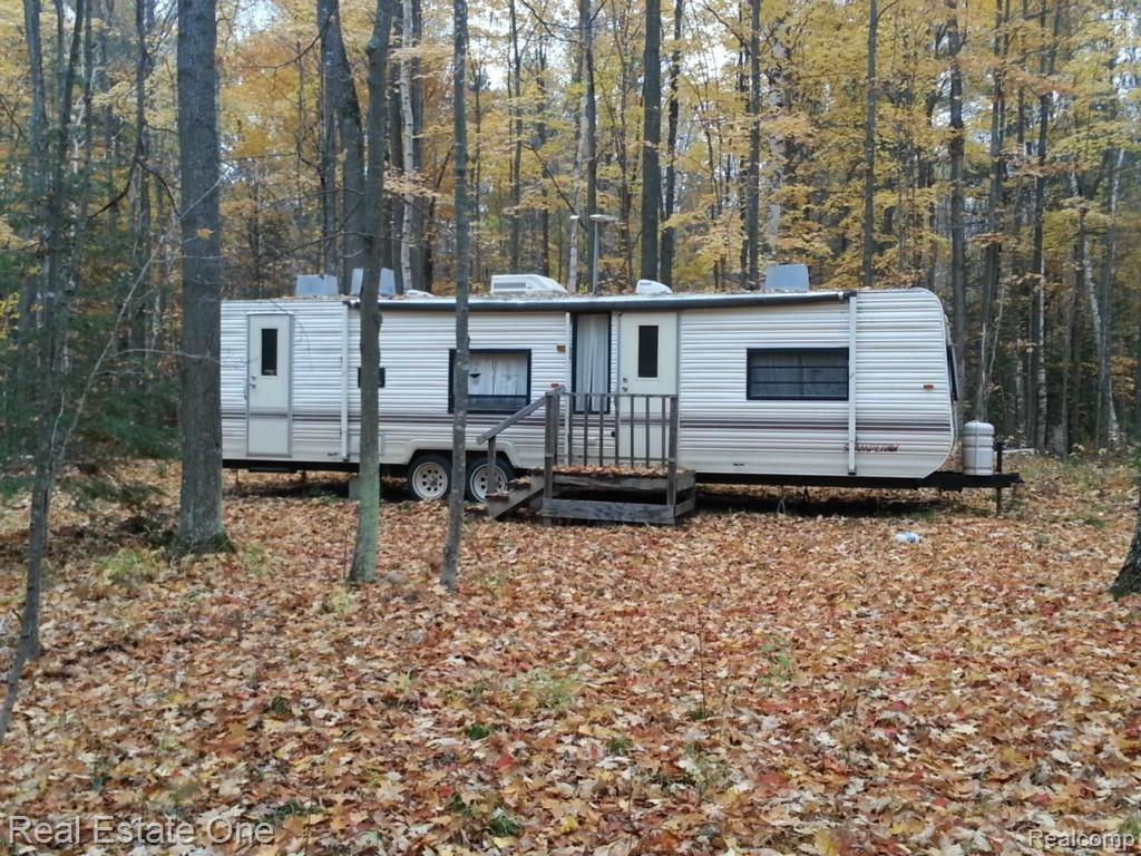 17450 Pleasant Valley Road Atlanta, MI 49709 - Photo 3 of 5