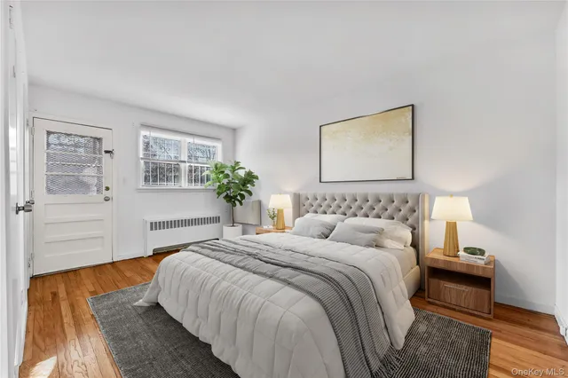 $3,250 | 200-04 39th Avenue | Auburndale