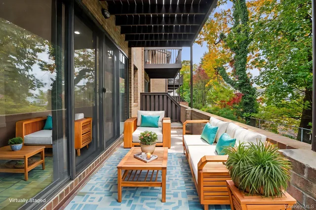 $1,795,000 | 70 Waters Edge, Unit 70, Rye, NY 10580