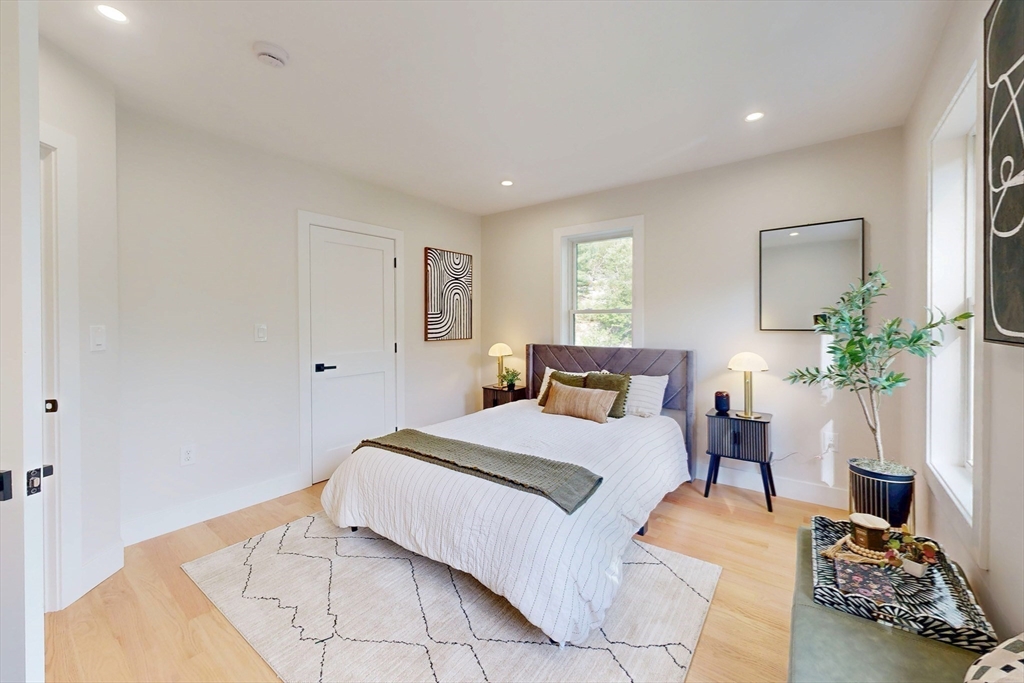 61 Forest Street Wakefield, MA 01880 - Photo 20 of 34