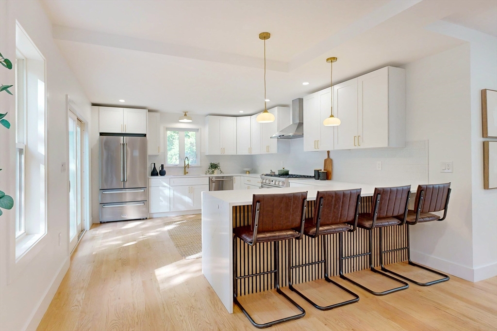 61 Forest Street Wakefield, MA 01880 - Photo 2 of 34