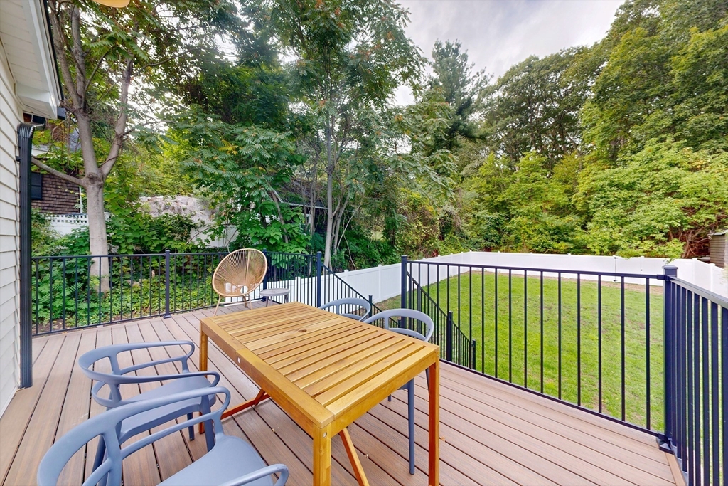 61 Forest Street Wakefield, MA 01880 - Photo 28 of 34