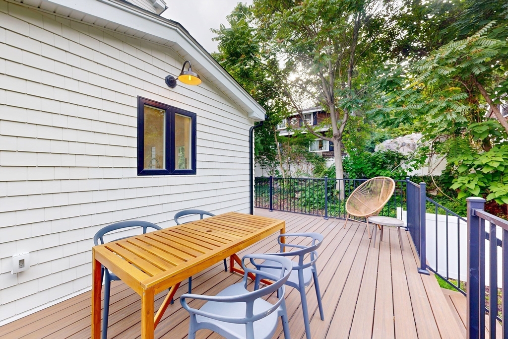 61 Forest Street Wakefield, MA 01880 - Photo 29 of 34