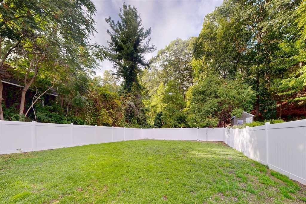 61 Forest Street Wakefield, MA 01880 - Photo 33 of 34