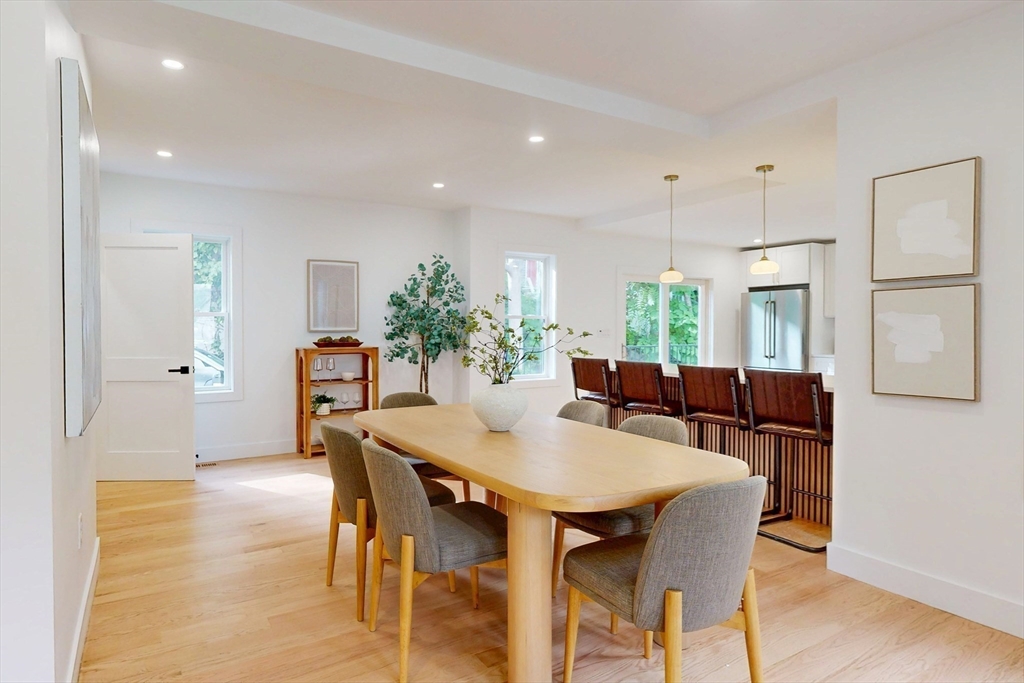 61 Forest Street Wakefield, MA 01880 - Photo 7 of 34