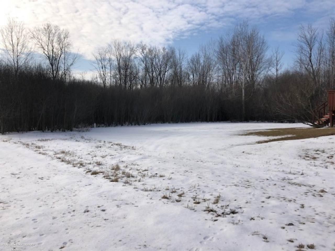 14761 Koehn Road Capac, MI 48014 - Photo 3 of 24