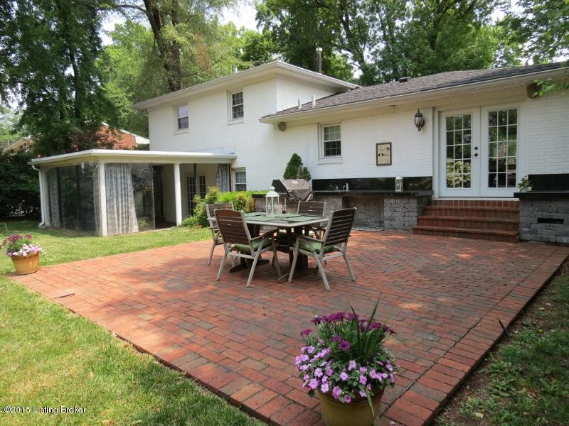3302 Robin Road Louisville, KY 40213 - Photo 19 of 25 Large inlaid brick patio for entertaining