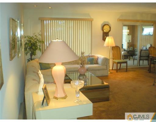 705 B Croydon Road Monroe Township, NJ 08831 - Photo 2 of 19 Gallery Image 2