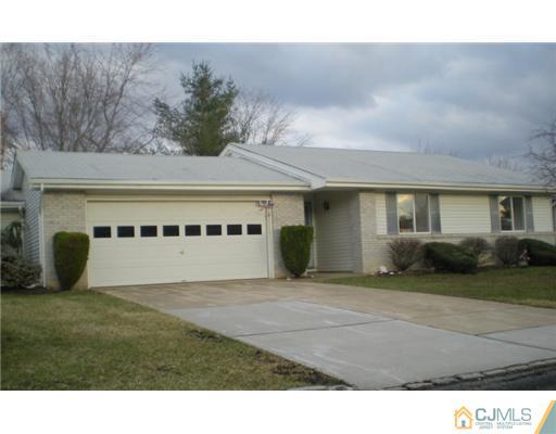 705 B Croydon Road Monroe Township, NJ 08831 - Photo 13 of 19 Gallery Image 13