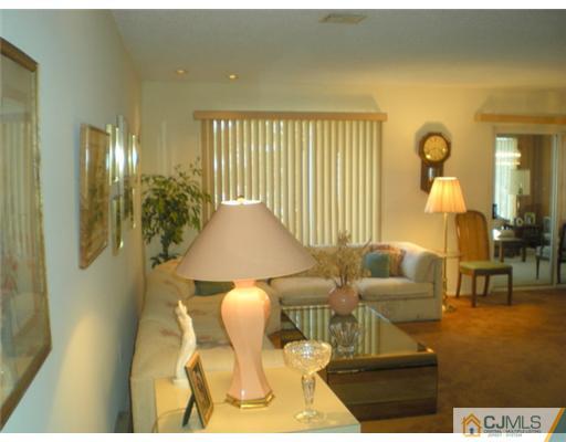 705 B Croydon Road Monroe Township, NJ 08831 - Photo 16 of 19 Gallery Image 16