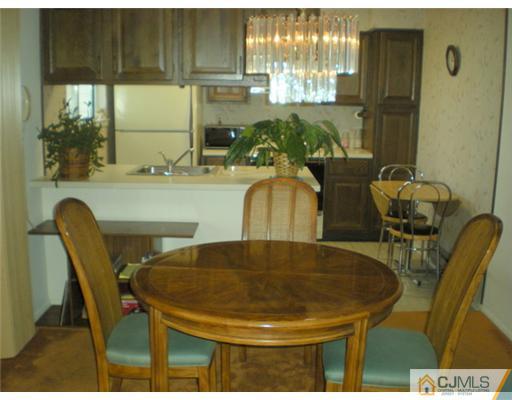 705 B Croydon Road Monroe Township, NJ 08831 - Photo 3 of 19 Gallery Image 3