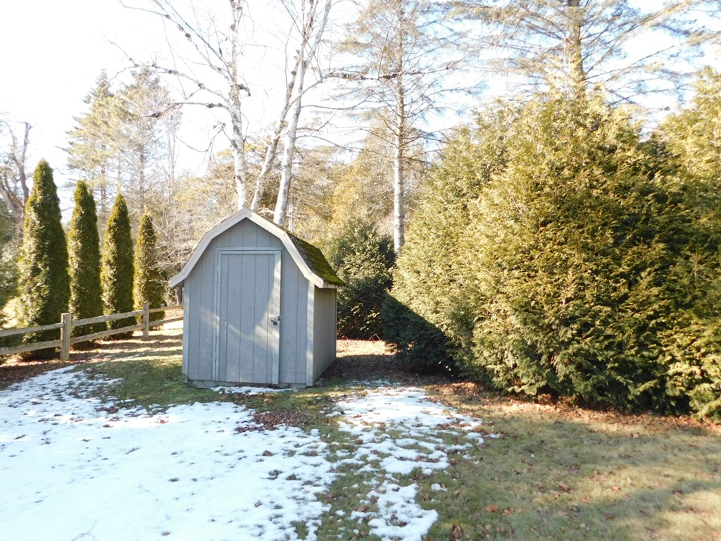 158 Clar Lin Road Algoma, WI 54201 - Photo 17 of 59
