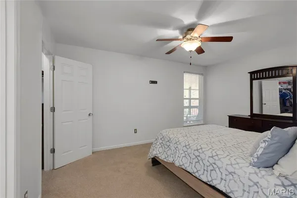 $172,000 | 1943 Greenpoint Drive, Unit 302, Kirkwood, MO 63122