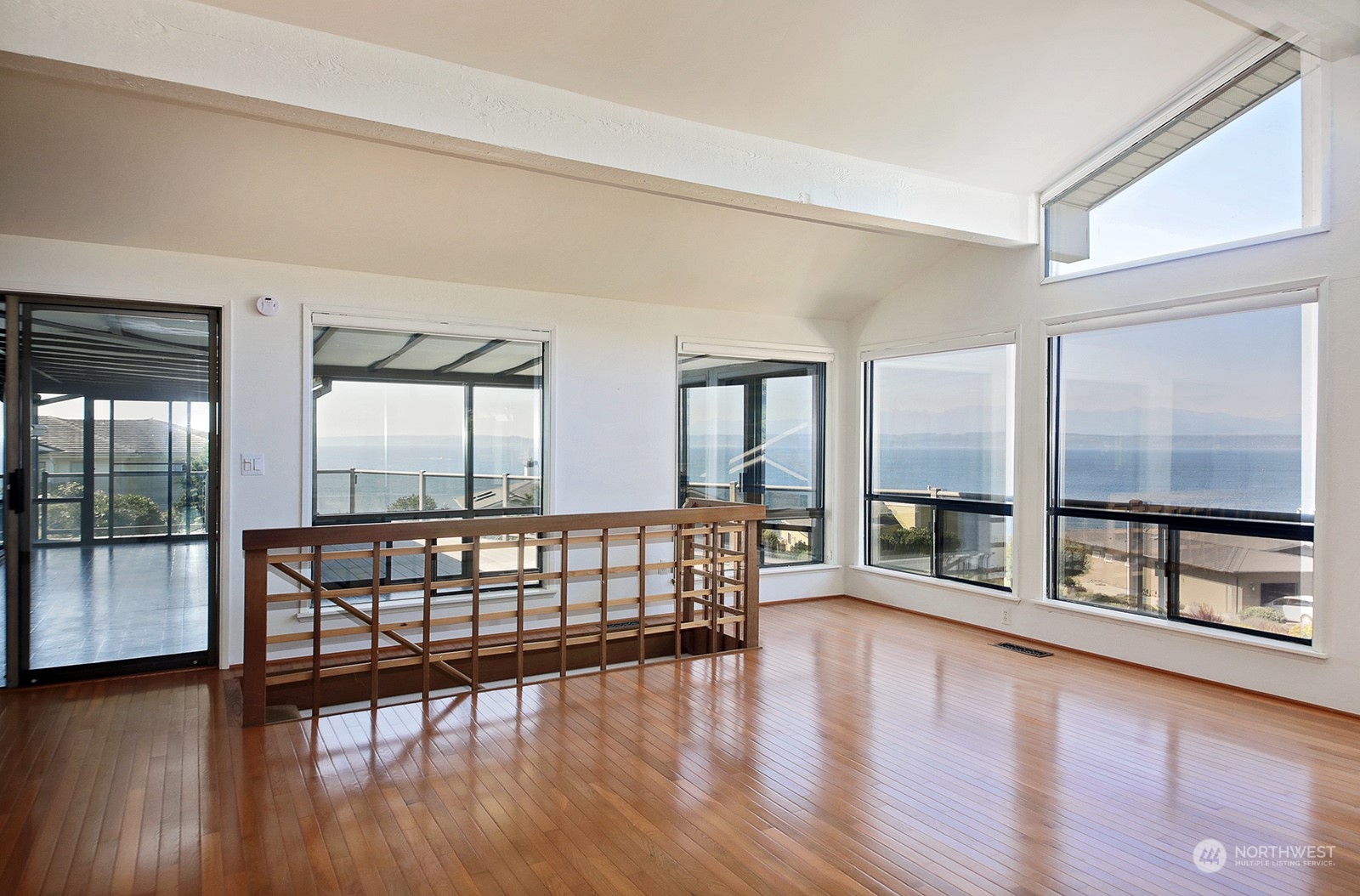 5496 Windmill Lane Freeland, WA 98249 - Photo 17 of 40