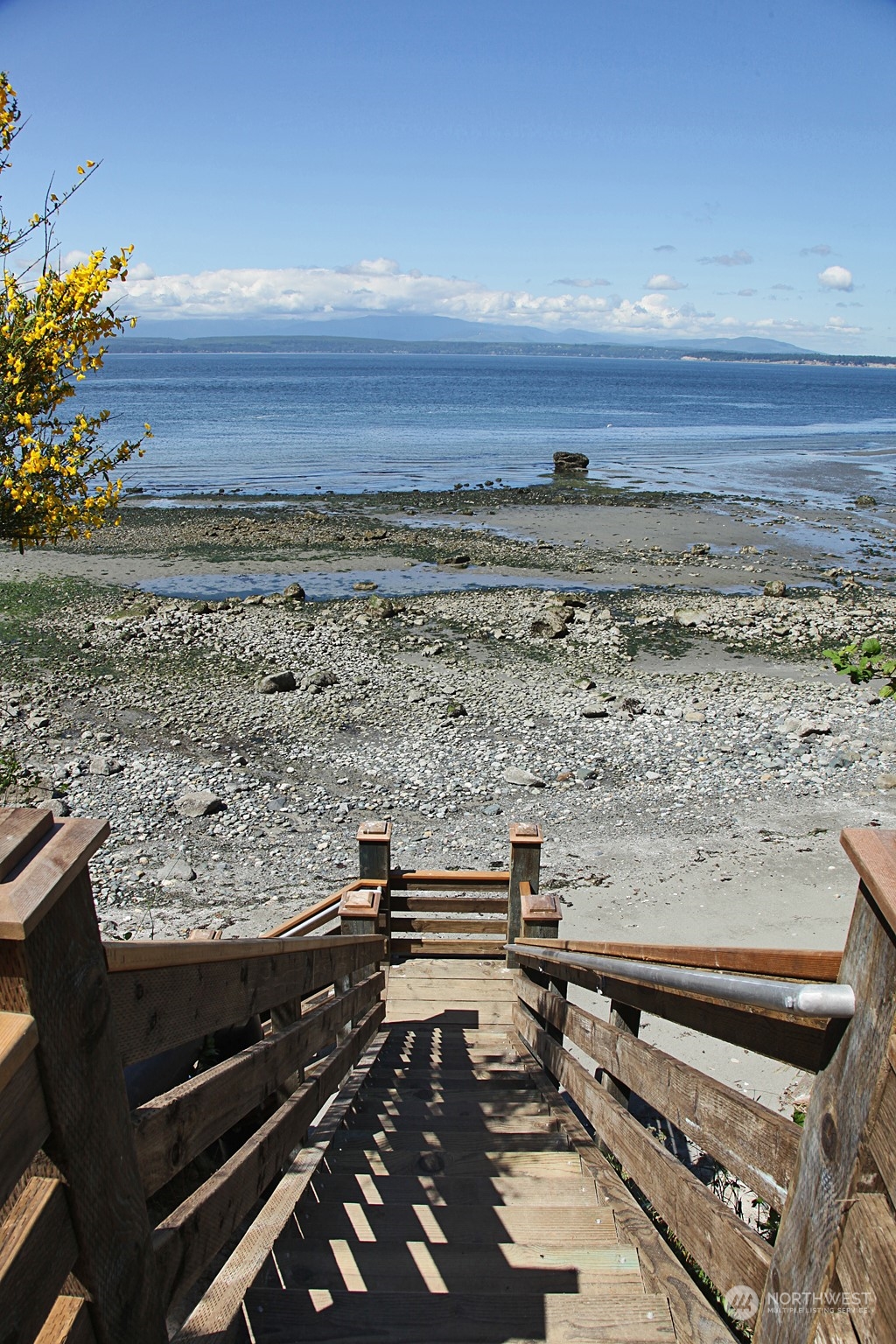 5496 Windmill Lane Freeland, WA 98249 - Photo 37 of 40